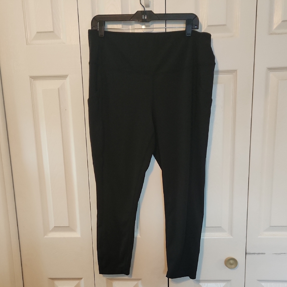 🪩 2/$15 // 32 DEGREES: Black Workout Leggings